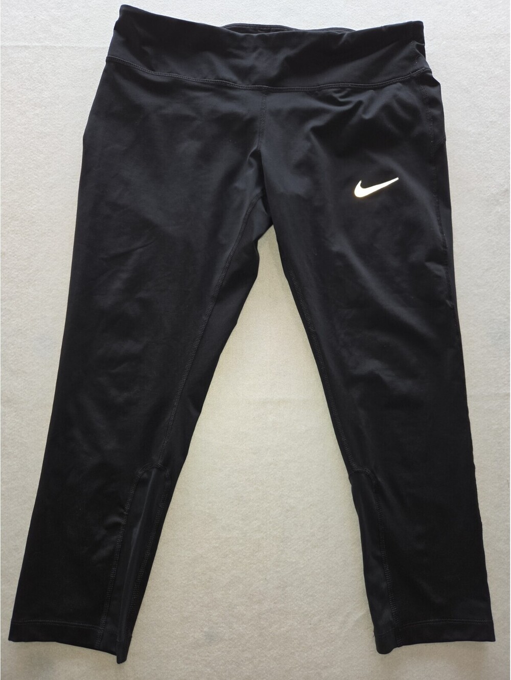 Nike Women’s Large Black Dri-FIT Leggings Athletic Stretch Pants Swoosh CB5 0084